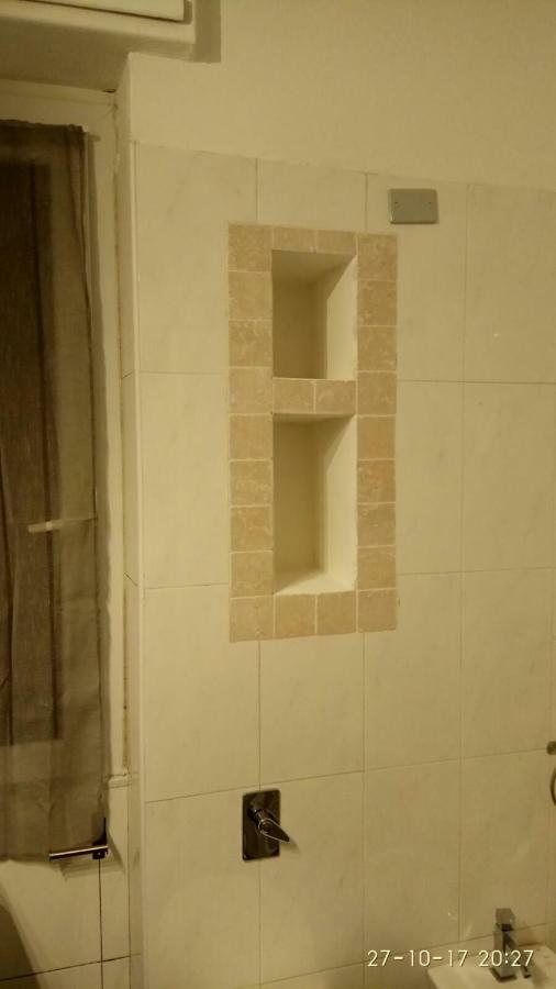 Archimede Apartment Pavia Bagian luar foto
