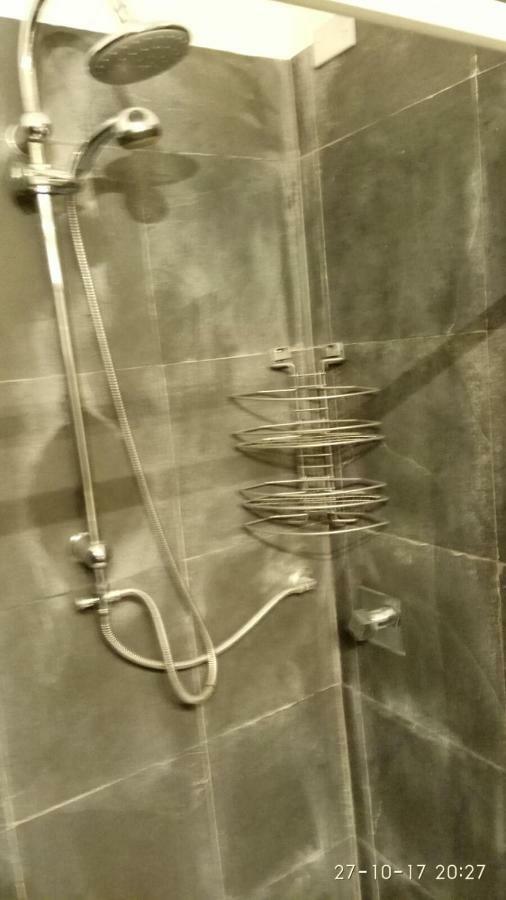 Archimede Apartment Pavia Bagian luar foto