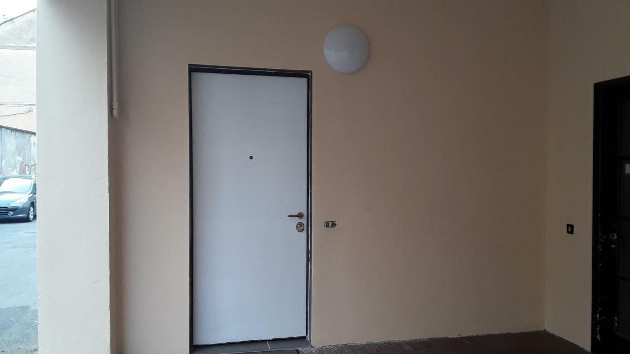 Archimede Apartment Pavia Bagian luar foto